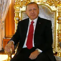 رجب در مخمصه