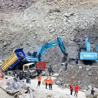 رانش مرگبار زمین در معدن سنگ در استان جاوای اندونزی