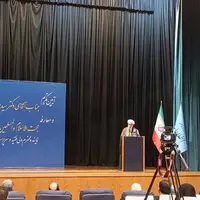 رئیس دفتر رهبر انقلاب: چگونه است که رئیس یک کشور بزرگ و ابرقدرت، نامه می‌نویسد و برای مذاکره التماس می‌کند؟