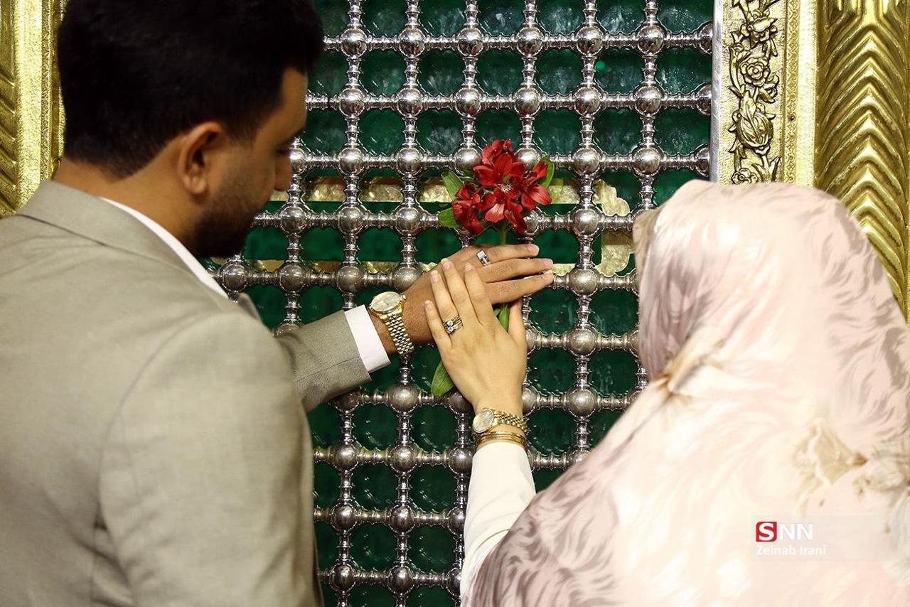 عکس/ جشن ازدواج ۳۲۵ زوج جوان در حرم حضرت معصومه (س)
