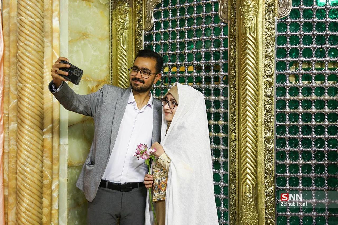 عکس/ جشن ازدواج ۳۲۵ زوج جوان در حرم حضرت معصومه (س)