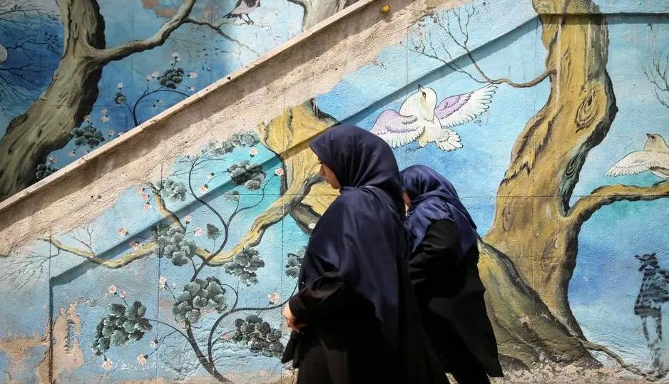 گزارش «شرق» از حضور حجاب‌بان‌ها در پارک ملت مشهد