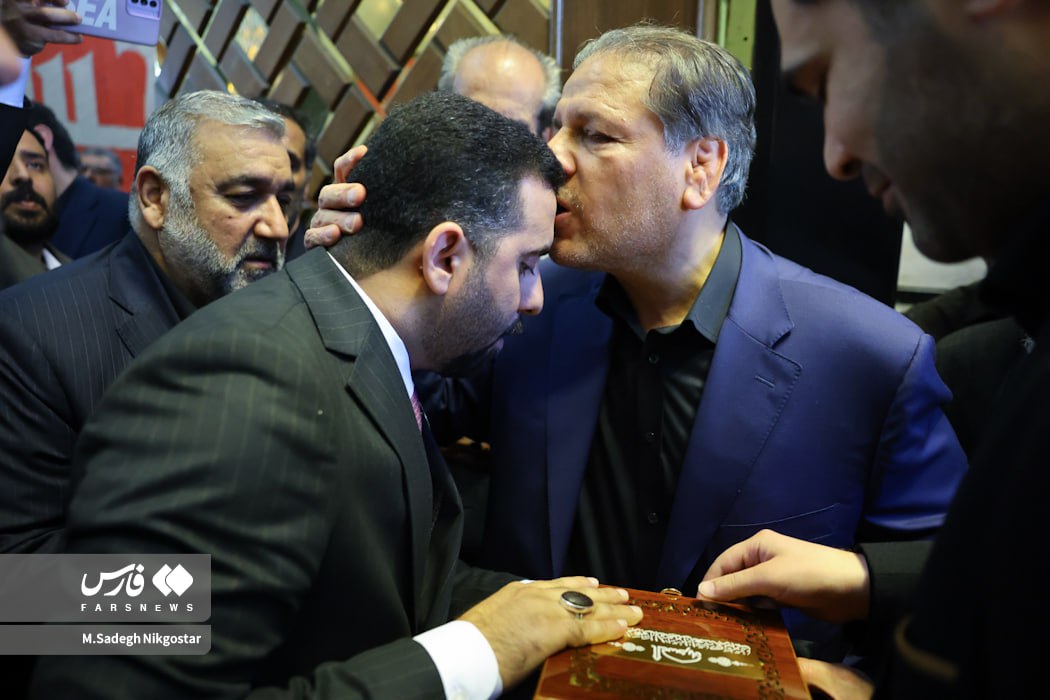 عکس/ حضور چهره‌ها در مراسم ترحیم پدر علی انصاری