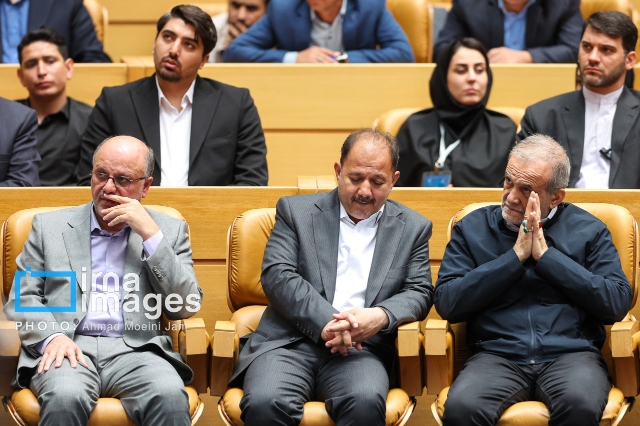 عکس/ همایش ملی «بهره‌وری ایران» با حضور رئیس‌جمهور