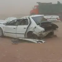 مصدومیت ۴۶ نفر بر اثر ۲ تصادف زنجیره‌ای به‌دلیل طوفان شن!