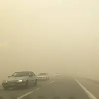 طوفان گرد و خاک محور زابل ـ زاهدان را مسدود کرد
