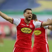 پورعلی‌گنجی تا ۱۴۰۶ با پرسپولیس