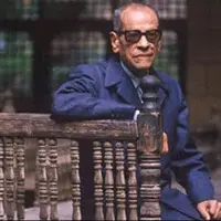 «سه‌گانه قاهره» از چه می‌گوید؟