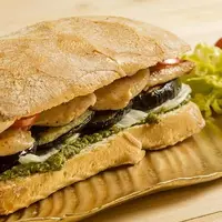 با بادمجان این ساندویچ خوشمزه را درست کنید!