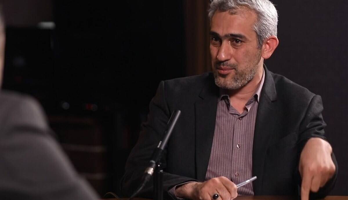 در آستانه «باب همایون»