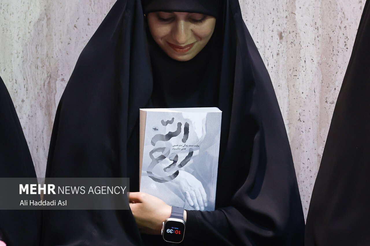  مراسم دانشجویی «روح‌الله» 