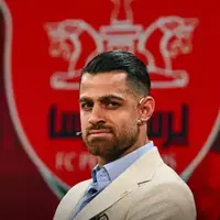 شماره هشت پرسپولیس صدتایی می‌شود