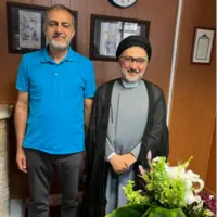ابطحی به دیدار علیرضا بهشتی رفت 