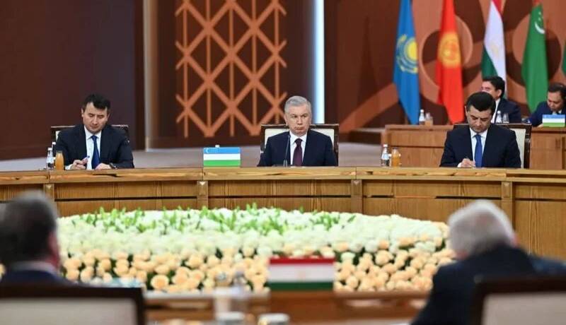 رئیسجمهور ازبکستان پیشنهاد تشکیل باشگاه تجاری آسیای مرکزی و ایتالیا را مطرح کرد