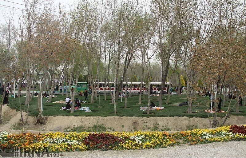 نیاز آبی سالانه فضای سبز اصفهان ۸۷ میلیون متر مکعب است