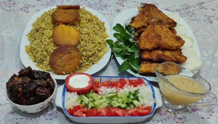 از شما/باقلی پلو با ته دیگه سیب زمینی وماهی سرخ شده،نوش نگاهتون 😋
