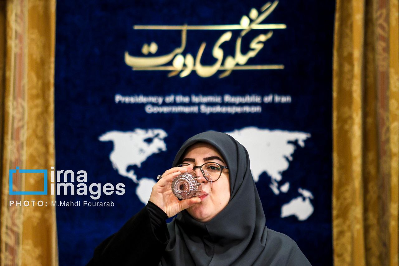  ​​​​​​​نشست خبری سخنگوی دولت