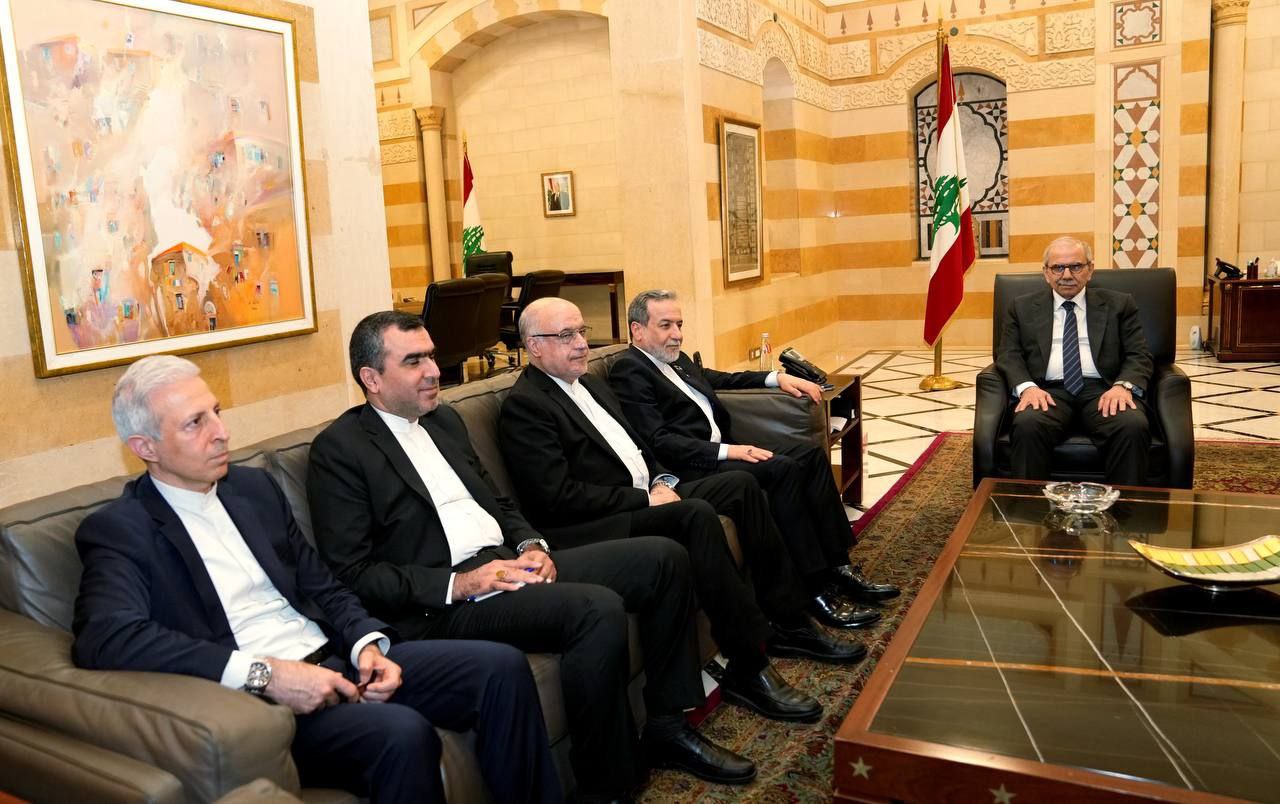 عکس/ دیدار و گفتگوی عراقچی با نخست وزیر لبنان