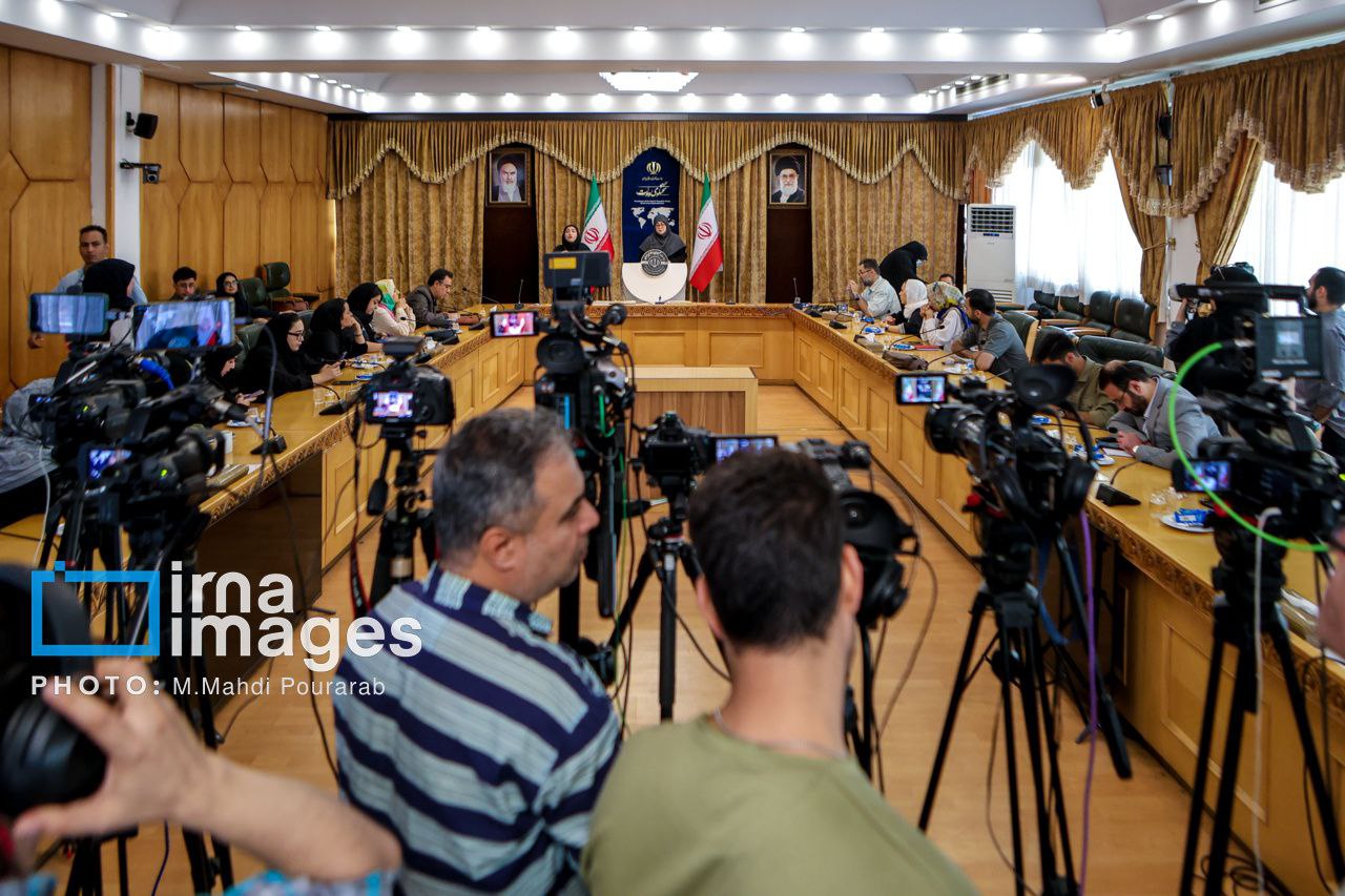  ​​​​​​​نشست خبری سخنگوی دولت