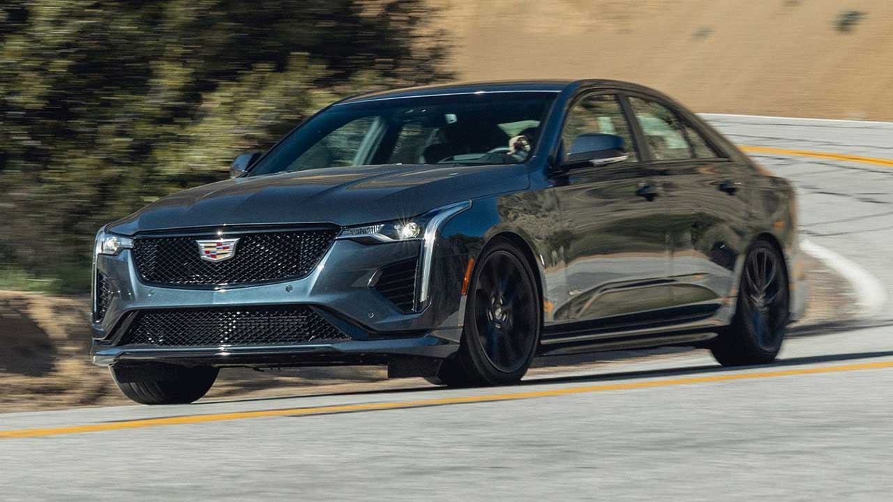 پشت فرمان کادیلاک CT4-V، قدرتمند اما فاقد هیجان بلکوینگ