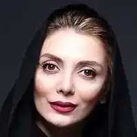 چهره ها/ بوسه پسر رویا میرعلمی بر سر مادرش