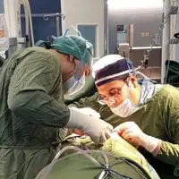 ترمیم دست قطع‌شده جوان اردبیلی در بیمارستان فاطمی