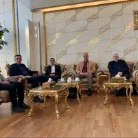احمدی نژاد به مجارستان رفت