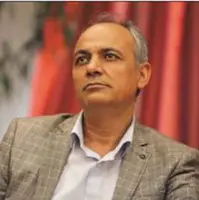 انتقاد زیدآبادی از نحوه اطلاع رسانی درباره مذاکرات ایران و آمریکا
