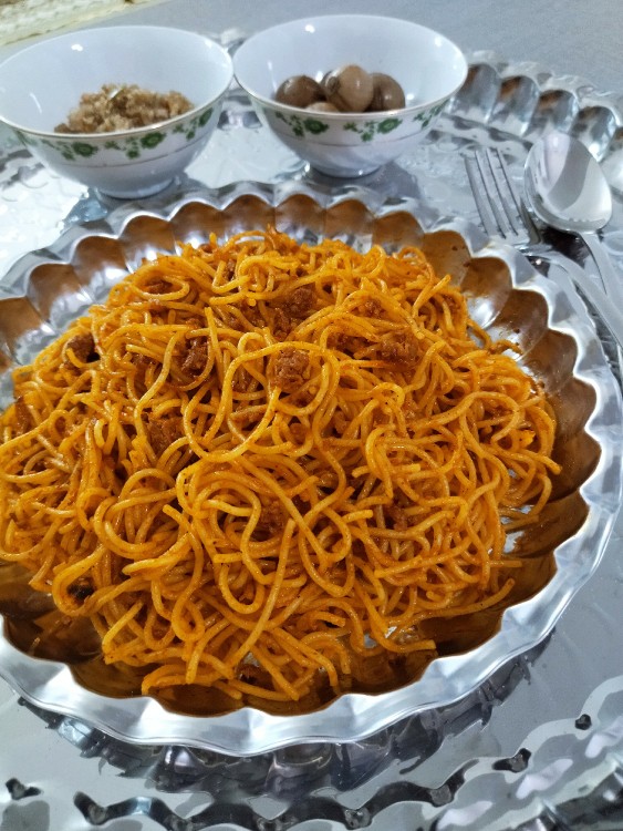 از شما/ماکارونی + ترشی های خونگی