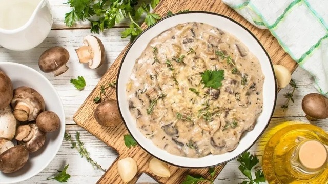 دیپ قارچ، غذایی که همه رسپیش رو میپرسن
