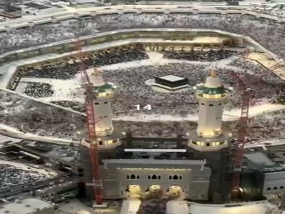 تایم لپس تشکیل صفوف نماز در مسجدالحرام