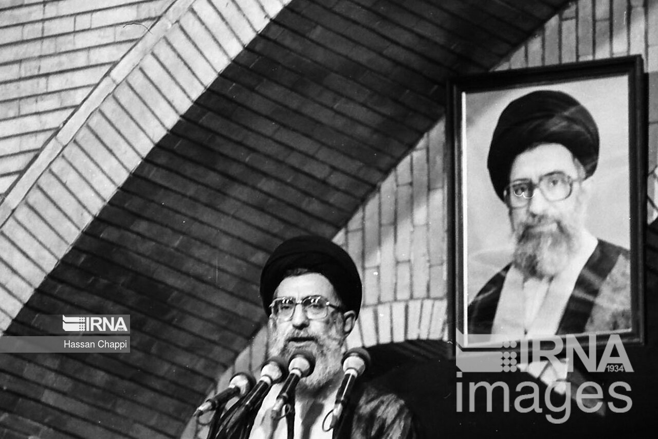 عکس/ حضور رهبر انقلاب در سی و پنچ مراسم سالگرد رحلت امام خمینی (ره)
