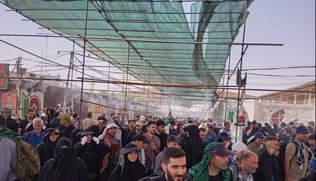 افزایش تردد زائران عرفه در مرز مهران از صبح چهارشنبه