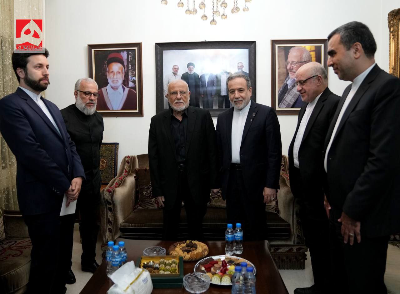 عکس/ دیدار عراقچی با خانواده شهید سیدحسن نصرالله 