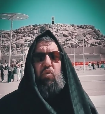 اگر نمیدانی عرفه بروی کربلا یا مکه، این کلیپ را حتما ببیند