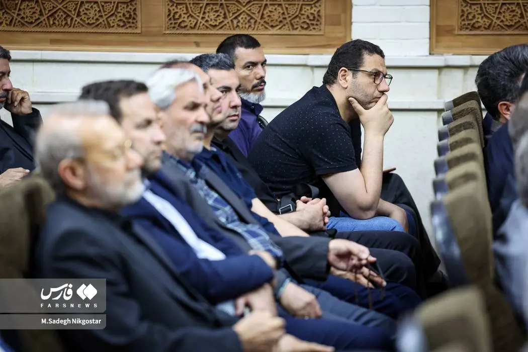 مراسم ختم پدر همسر علی مطهری
