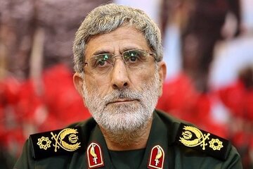 حضور سردار قاآنی در مراسم دعای عرفه