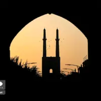 خورشید بر قامت معماری باشکوه یزد