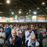 اقامه نماز عید قربان به امامت حجت الاسلام ابوترابی‌فرد در دانشگاه تهران