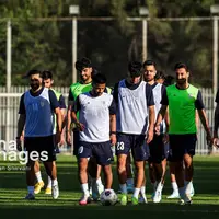 استفاده همزمان از ۲ مدافع کناری؛ راهکار قلعه‌نویی برای مهار عفیف