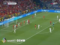 شوت دیدنی تئو هرناندز به تیر دروازه اسپانیا برخورد کرد
