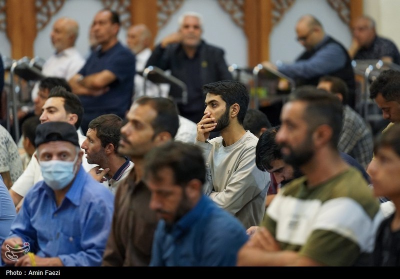 عکس/ یادواره شهدای ۱۵ خرداد و بندر شهید رجایی در حرم شاهچراغ
