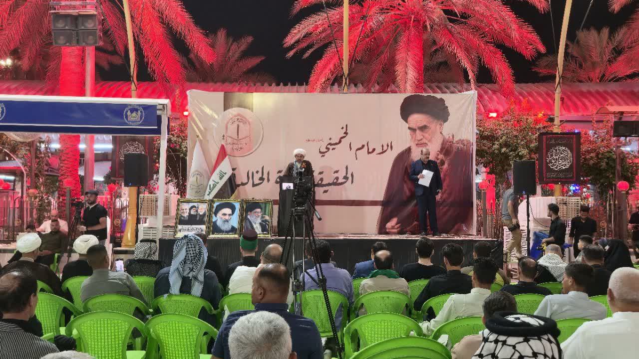 برگزاری مراسم گرامیداشت ارتحال حضرت امام خمینی(ره) در بین الحرمین