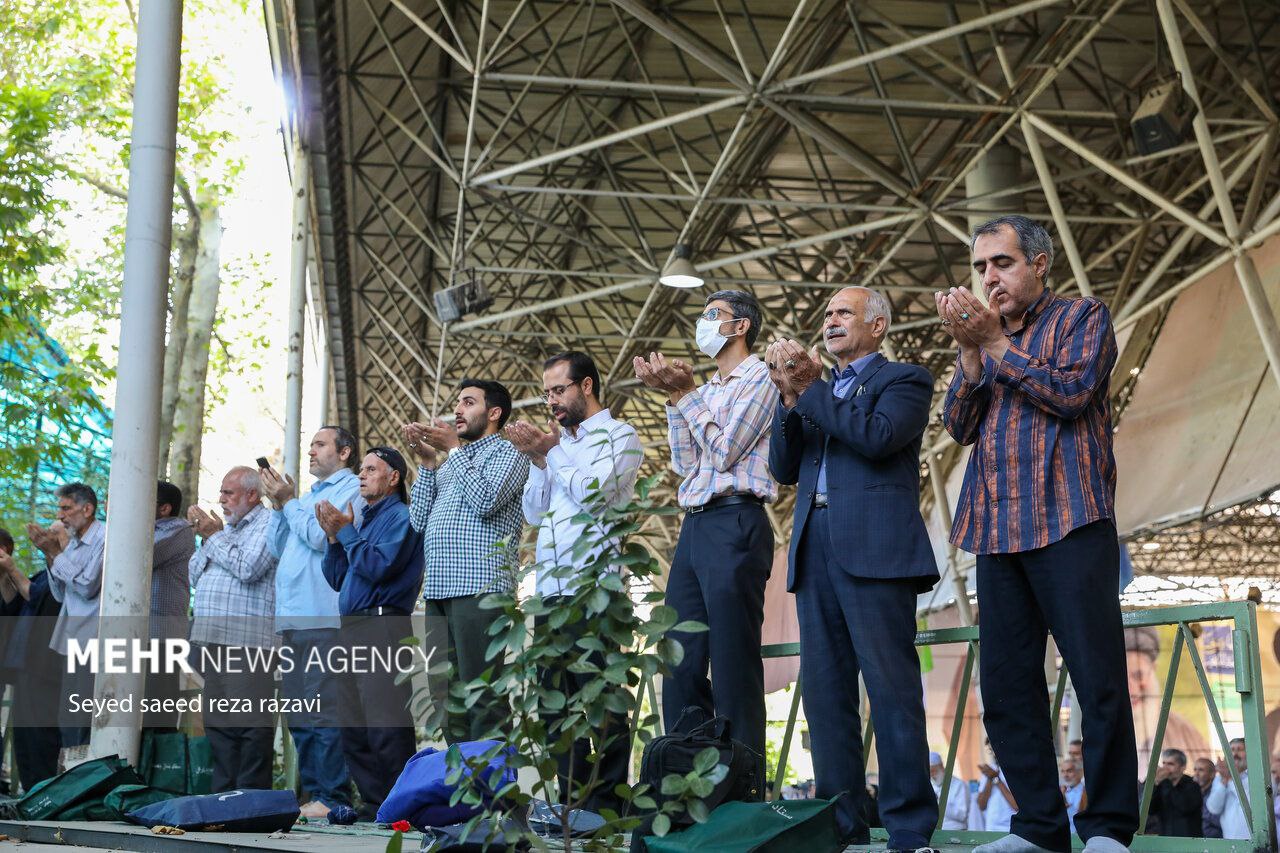 عکس/ نماز عید سعید قربان در دانشگاه تهران