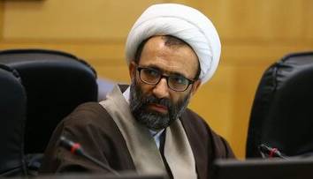 یک نماینده مجلس خطاب به همتی: با اتهامزنی نمیتوانید کارنامه غیرقابل دفاع خود را سفید کنید