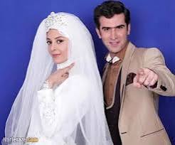 برای چی میای بغل دست من میشینی؟