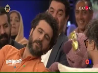 کادوی جالب جناب خان به راغب!