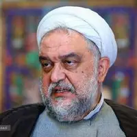 روحانی اصولگرا: تندروها از رهبری هم عبور خواهند کرد 