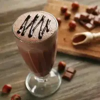 تو این هوای گرم فقط شِیک کاپوچینو میچسبه