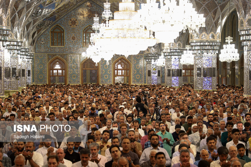 عکس/ نماز عید سعید قربان در حرم مطهر رضوی